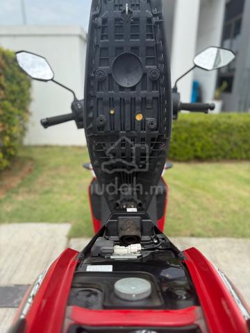 Carousel Image