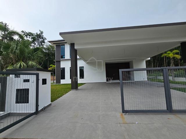 Tiara Golf Resort, Ayer Keroh Melaka - Luxury Bungalow Villa 1