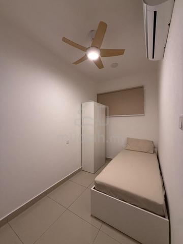 Trellis Residences 1