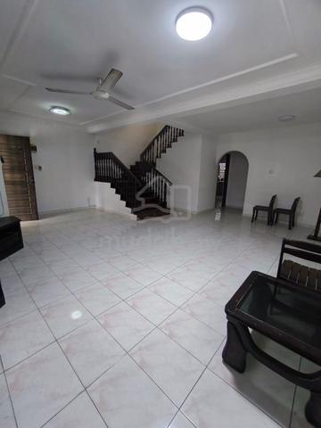 For Rent 2-Storey Terrace @ Jalan Kuning 1