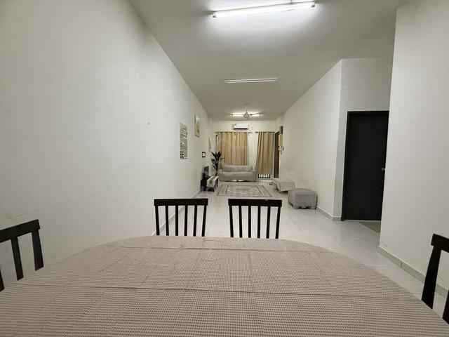 Single Storey KotaSAS Precinct 5 Fully Furnished with Air-conds 4