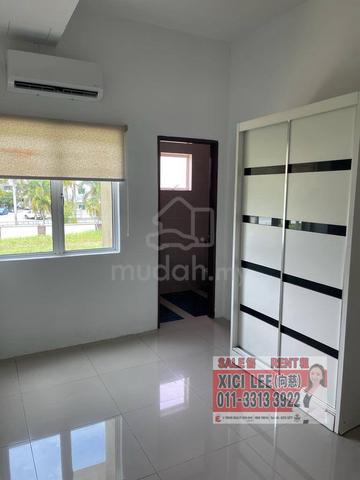 Le Green @ Tambun Ipoh Triple Storey Terrace House For Rent 1