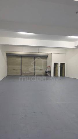 Kajang Taman Perindustrian Ria 1.5 Storey Terrace Factory 1