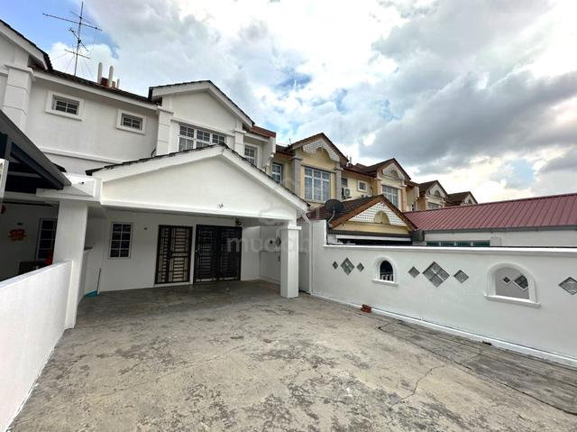 Double Storey Terrace House @ Setia Indah 1