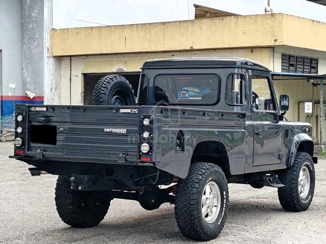 2011 Land Rover DEFENDER 110 HCPU PUMA 2.4 (M) 4X4 - 5
