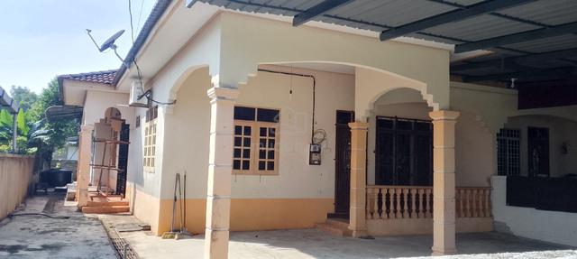 Semi-D Area Balai Besar / Gong Pasir Dungun 1