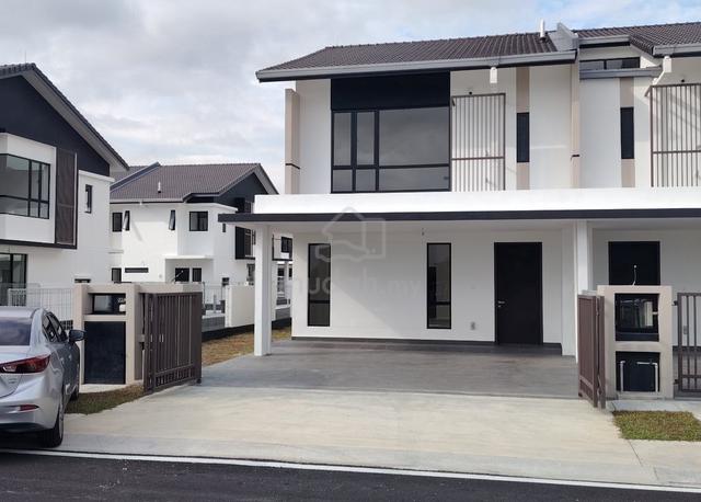 Adira End Lot Bukit Raja 2 (DIRECT OWNER) 1