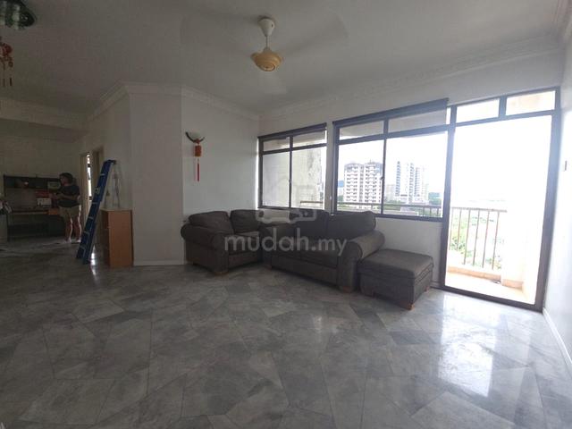 Lavinia Apartments 1
