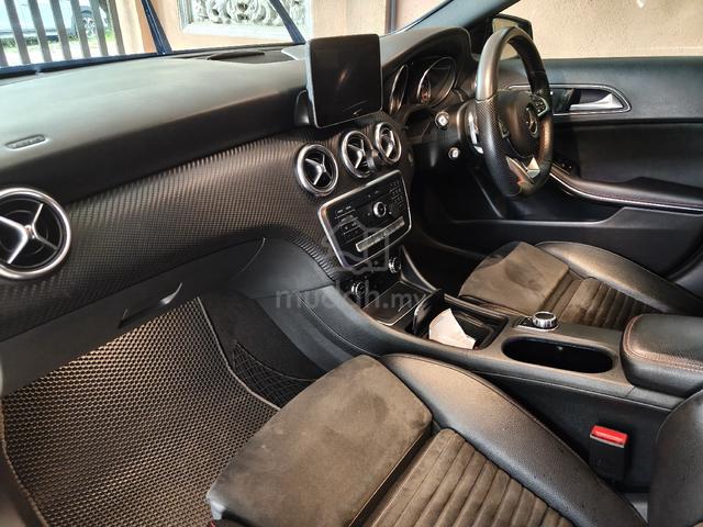 2018 Mercedes Benz A180 1.6 AMG TURBO (CBU) (A) - 5