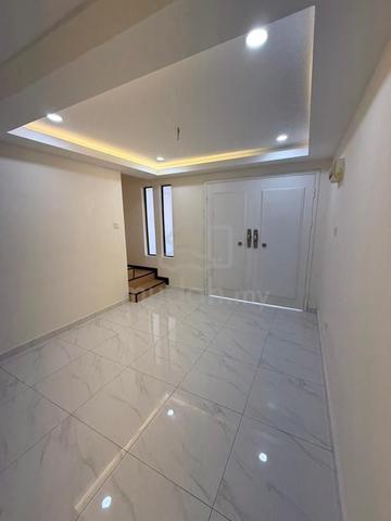 Jalan Permas 2Stry Fully Renovated Bandar Baru Permas 1