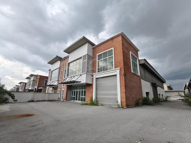 2 Adjoining unit available at RCI Corporate Industrial Park, Rawang 1