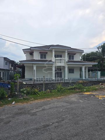 SALE: FH Non Bumi Corner 2sty Teres Taman Maju 2, Kajang, Selangor 1