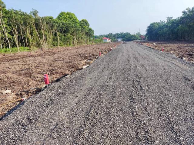 Lot Tanah Nyaman Jauh Dari Kesesakan Bandar 4
