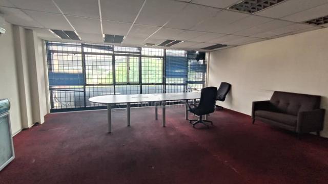 First Floor Shop Office【Spacious 2000sf】Sungai Besi Indah【MAIN ROAD】 1