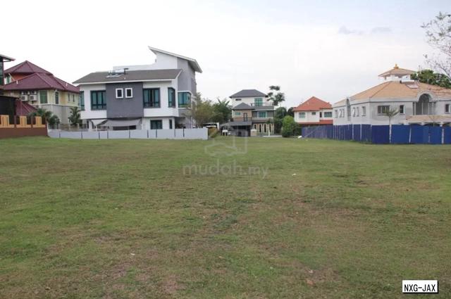 For sale Sri Suria Bukit Rimau Shah Alam Bungalow Land gated guarded 1