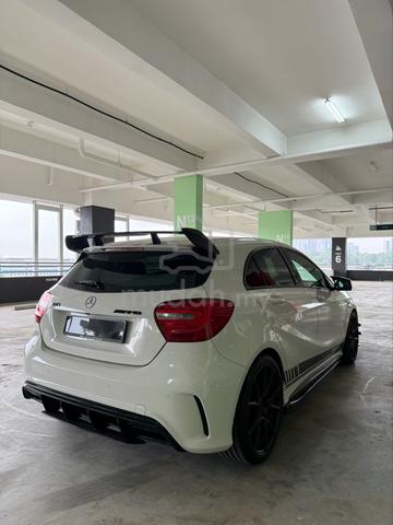 2014 Mercedes Benz A-CLASS 2.0 45 AMG EDITION 1 - 4