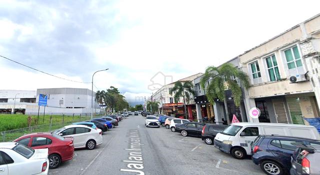 Spacious Ground Floor Shop @ Saujana Impian behind Lotus's Kajang 1