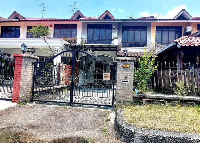 Double Storey House At Taman Perling Johor Bahru Johor 1