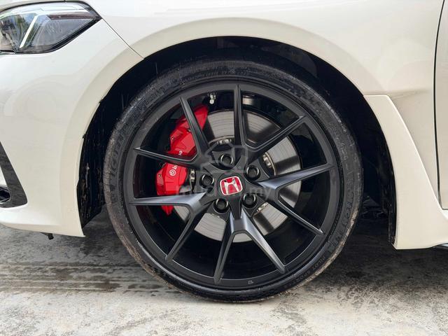 2025 Honda Civic TYPE R FL5 787KM / NEW CAR / 5 A - 4