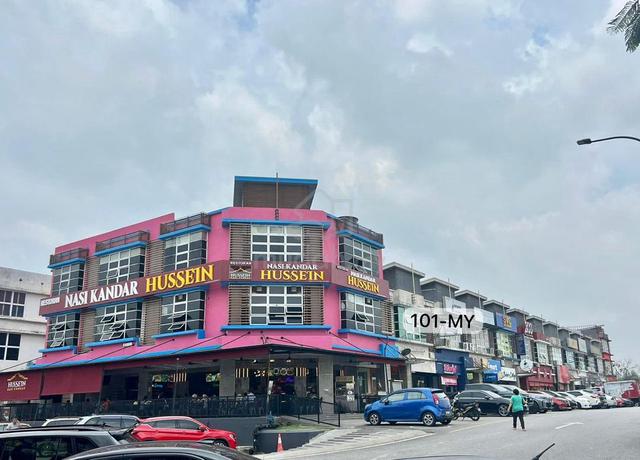 Mainroad BIG CORNER SHOP LOT For Rent🔥TTDI Jaya Shah Alam!Malay Crowd 1