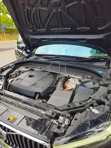 2022 Volvo XC60 2.0 RECHARGE T8 ULTIMATE (A) - 4