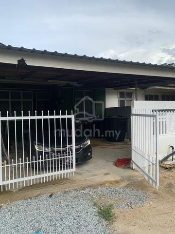 RUMAH TERES 1 TINGKAT PARTIALLY FURNISHED Untuk Disewa DI ARIL, BACHOK 1