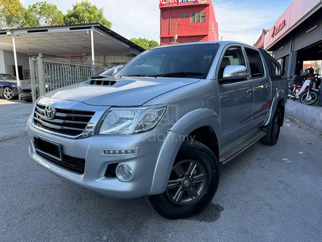 Toyota HILUX 2.5 G VNT DOUBLE CAB (M) Boleh Loan - 1
