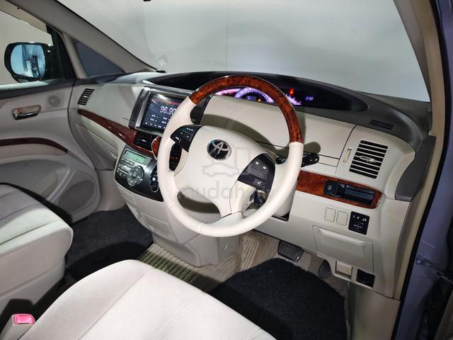 2012 Toyota Estima 2.4 (A) 5-Years Warranty - 4