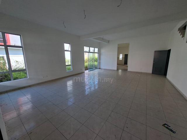 Taman Krubong Jaya, melaka town. Brand new Semi-d bare unit for sale. 1