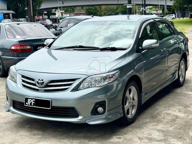2013 Toyota COROLLA ALTIS 1.8 E FACELIFT (A) - 3