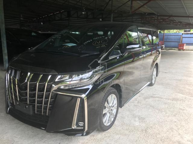 2021 ALPHARD 2.5 S TYPE GOLD 33k Km Auct 4.5B - 1