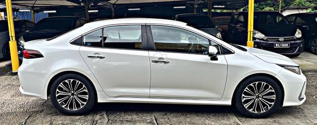 2022 Toyota COROLLA ALTIS 1.8 G FACELIFT (A) - 3