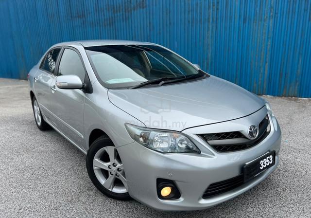 2011 Toyota COROLLA ALTIS 2.0 FACELIT PADDLE SHIFT - 1