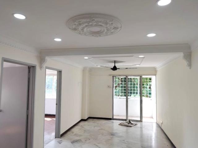 Iris Apartment (Taman Desa) 1