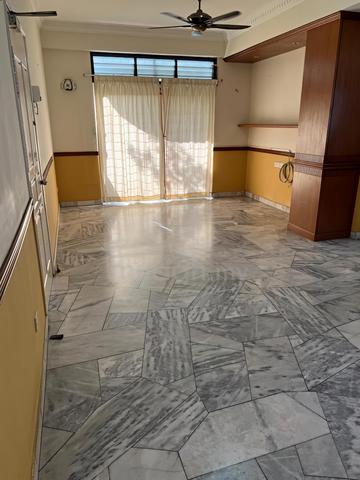 Mutiara Court (Penang) 1