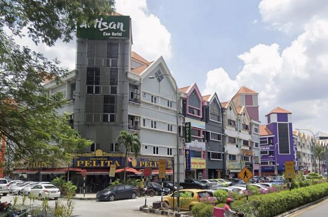 4 Storey Corner Shoplot For Sale At Bandar Sunway 1