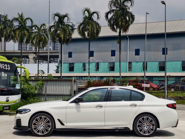 2017 Bmw 530i 2.0 M-SPORT F/T D.MTR S.ROOF P.BOOT - 5
