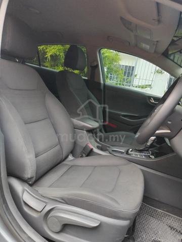 2019 Hyundai Ioniq 1.6 (A) F/LOAN 3 YEAR WARRANTY - 4