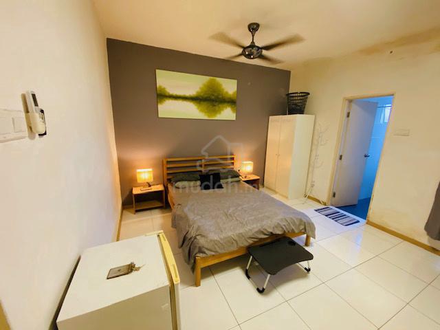 Vista Alam Serviced Apartment 1