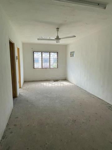 Apartment Teratai (Taman Bunga Raya, Bukit Beruntung Rawang) 1
