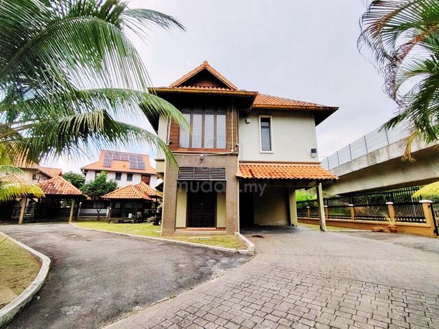Spacious Bungalow in Elite Area of Subang Alam Section 27 Shah Alam 1