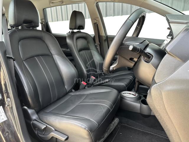 2018 Honda BR-V 1.5 V SPEC UP TO 3 YEAR WARRANTY - 4