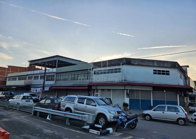 Main Road Big 2 Storey Shop Office For Sale @ Raja Uda , Butterworth 1