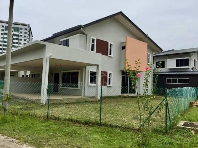 Double Storey Semi Detached House - Below Market Value / Big Land 1