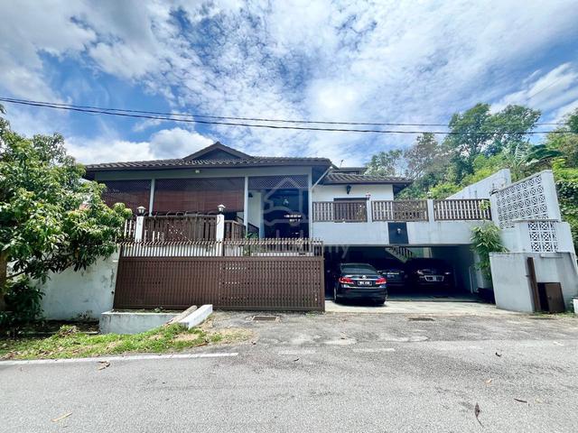 2.5 Storey Bungalow Kemensah Ulu Kelang With Pool 1