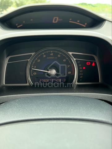 Honda Civic FD 1.8 - 5