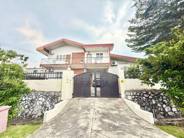 Seksyen 14, Petaling Jaya CORNER LOT Two Storey Bungalow 1