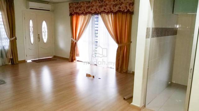 Taman Pinggiran Indah sri Gombak corner Unit gated guarded low density 1
