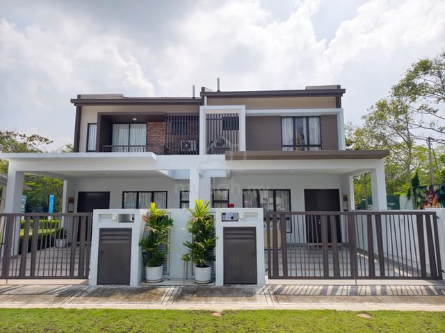 [Next to ECRL station] NEW DOUBLE STOREY TERRACE HOUSE @Puncak Alam 1