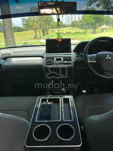 2003 Mitsubishi PAJERO 2.5 T Diesel (M) - 3